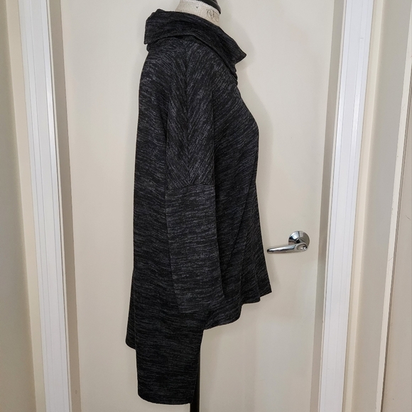 Grey Cowlneck Knit Top - Picture 3 of 10